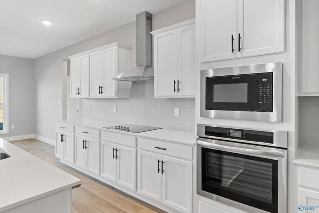 202 Applewood Court, Huntsville, AL 35811