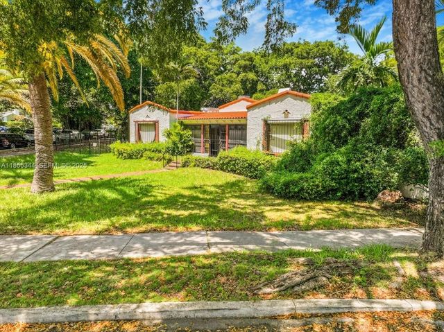 5900 NE 5th Avenue, Miami, FL 33137