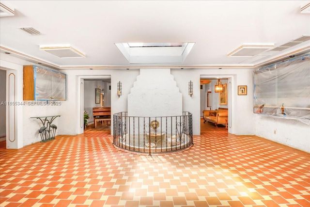 5900 NE 5th Avenue, Miami, FL 33137