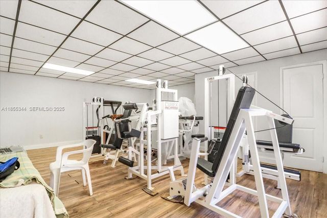 5900 NE 5th Avenue, Miami, FL 33137
