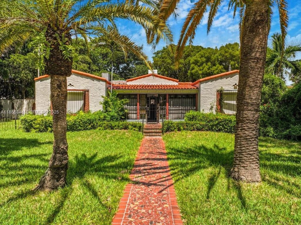 5900 NE 5th Avenue, Miami, FL 33137