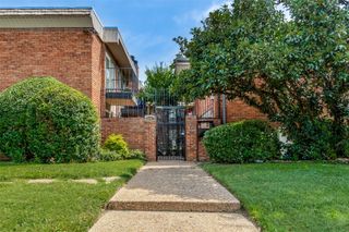 4340 Cedar Springs Road 205, Dallas, TX 75219