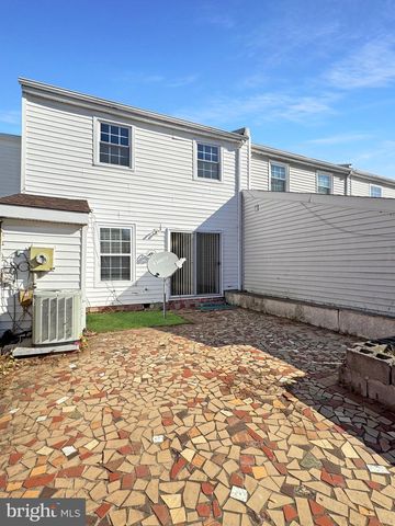 3773 PORT HOPE PT, Triangle, VA 22172