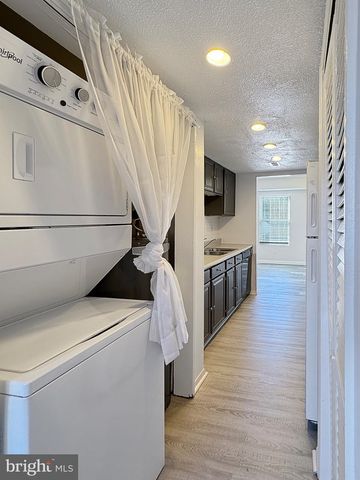 3773 PORT HOPE PT, Triangle, VA 22172