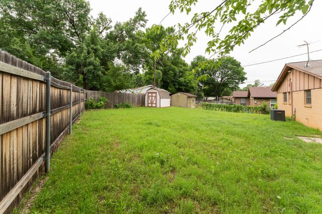 311 Franklin Drive, Euless, TX 76040