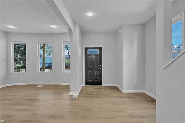 408 W 29th ST, Norfolk, VA 23508