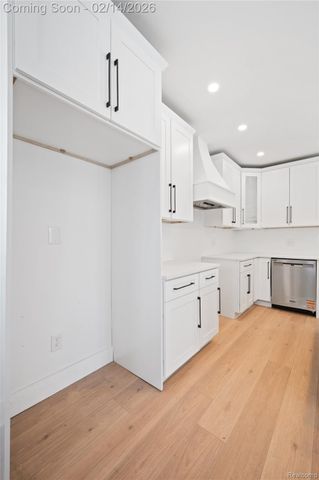 396 Lenox Street, Detroit, MI 48215