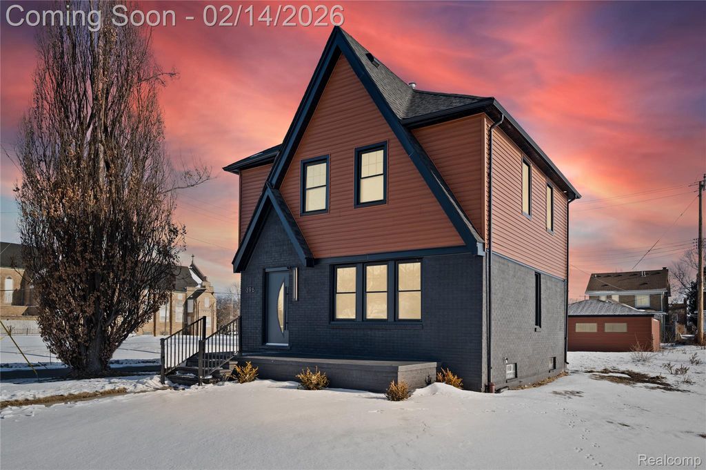 396 Lenox Street, Detroit, MI 48215