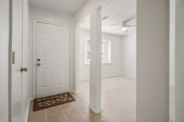 72 Oldstream Court, The Woodlands, TX 77381