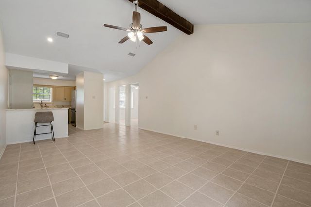 72 Oldstream Court, The Woodlands, TX 77381