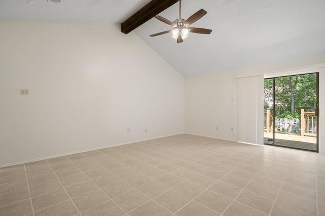 72 Oldstream Court, The Woodlands, TX 77381