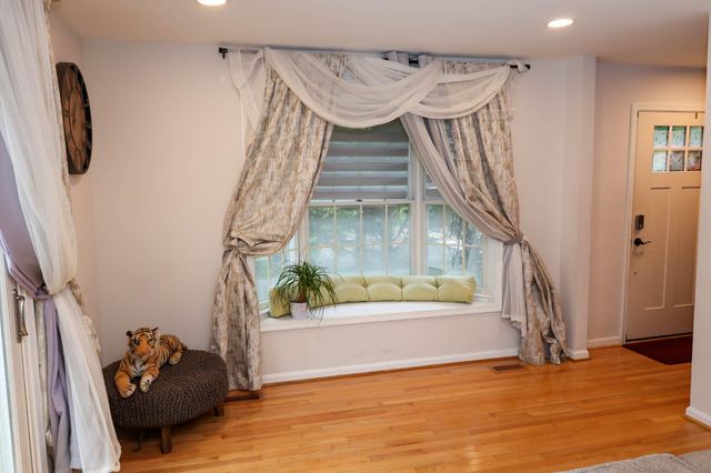 4865 RED HILL WAY, Ellicott City, MD 21043