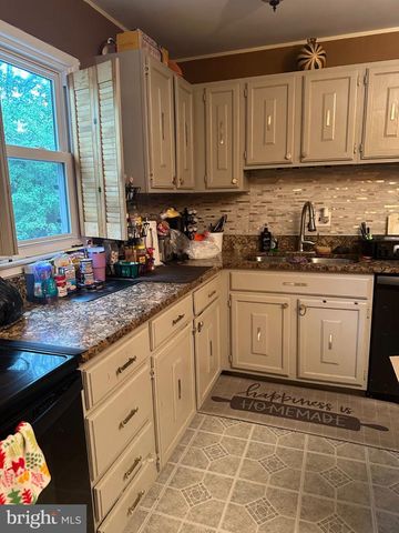 13637 LYNBROOK CT, Woodbridge, VA 22193
