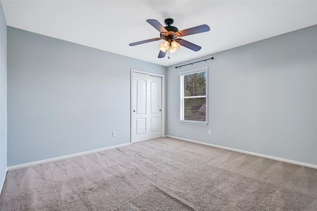 1902 Highland Point Court, Pearland, TX 77581