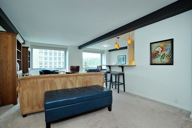 320 Fort Duquesne BOULEVARD 16A, Downtown Pgh, PA 15222