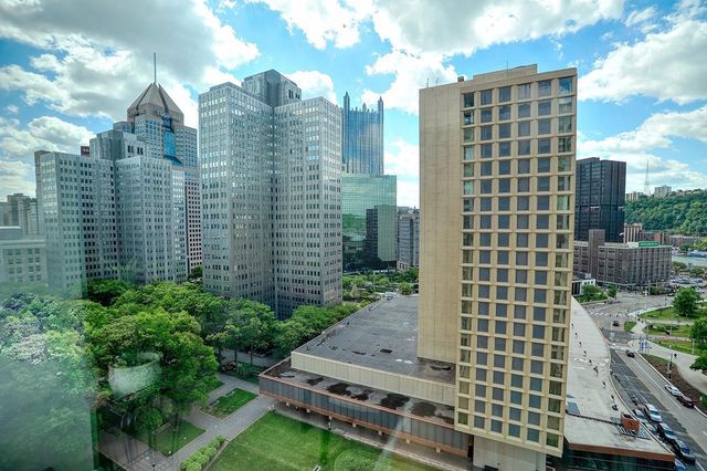 320 Fort Duquesne BOULEVARD 16A, Downtown Pgh, PA 15222