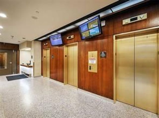 320 Fort Duquesne BOULEVARD 16A, Downtown Pgh, PA 15222
