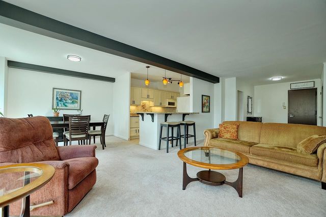 320 Fort Duquesne BOULEVARD 16A, Downtown Pgh, PA 15222
