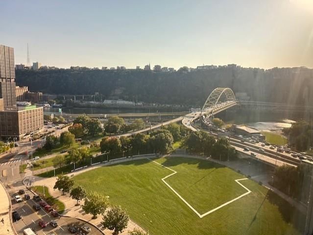 320 Fort Duquesne BOULEVARD 16A, Downtown Pgh, PA 15222