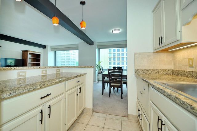 320 Fort Duquesne BOULEVARD 16A, Downtown Pgh, PA 15222