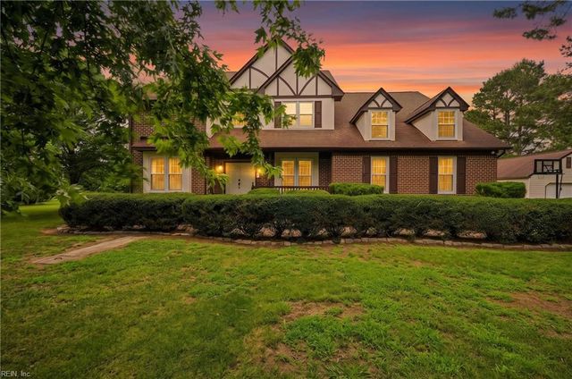 2704 Indian Creek CT, Virginia Beach, VA 23457