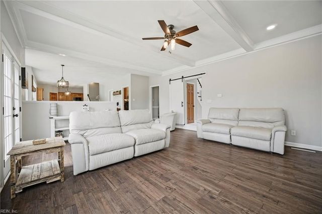 2704 Indian Creek CT, Virginia Beach, VA 23457