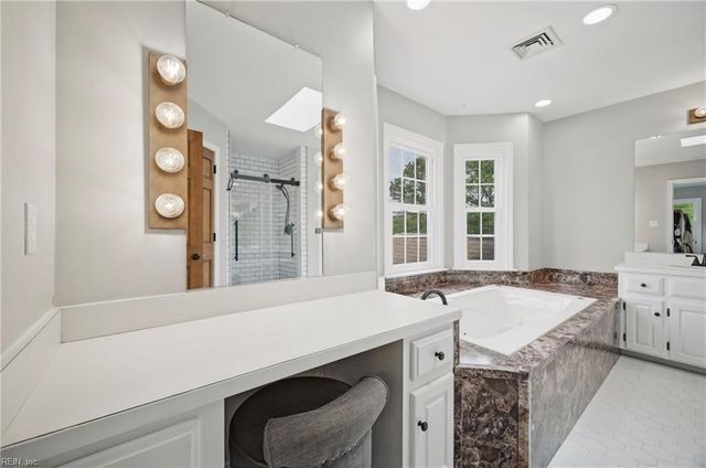 2704 Indian Creek CT, Virginia Beach, VA 23457