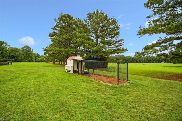 2704 Indian Creek CT, Virginia Beach, VA 23457