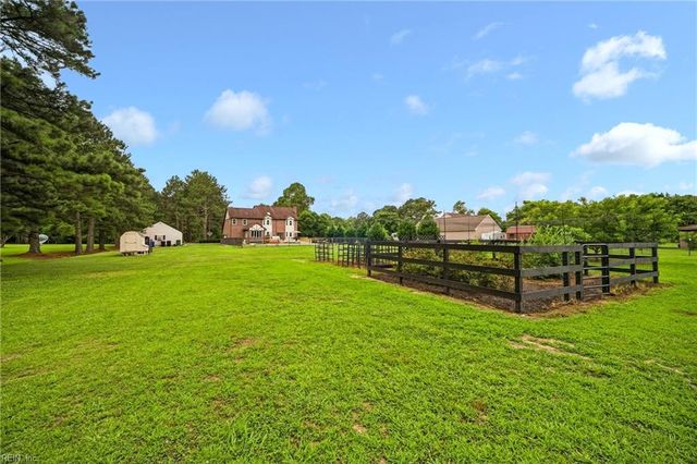 2704 Indian Creek CT, Virginia Beach, VA 23457