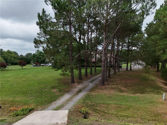 2704 Indian Creek CT, Virginia Beach, VA 23457