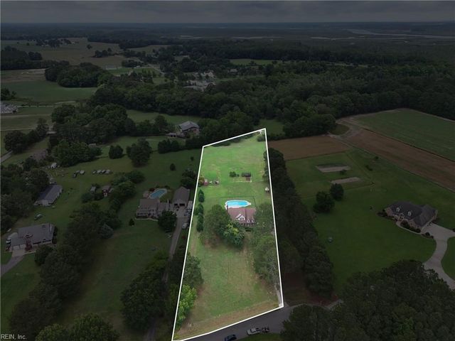 2704 Indian Creek CT, Virginia Beach, VA 23457
