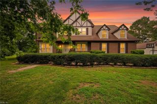 2704 Indian Creek CT, Virginia Beach, VA 23457