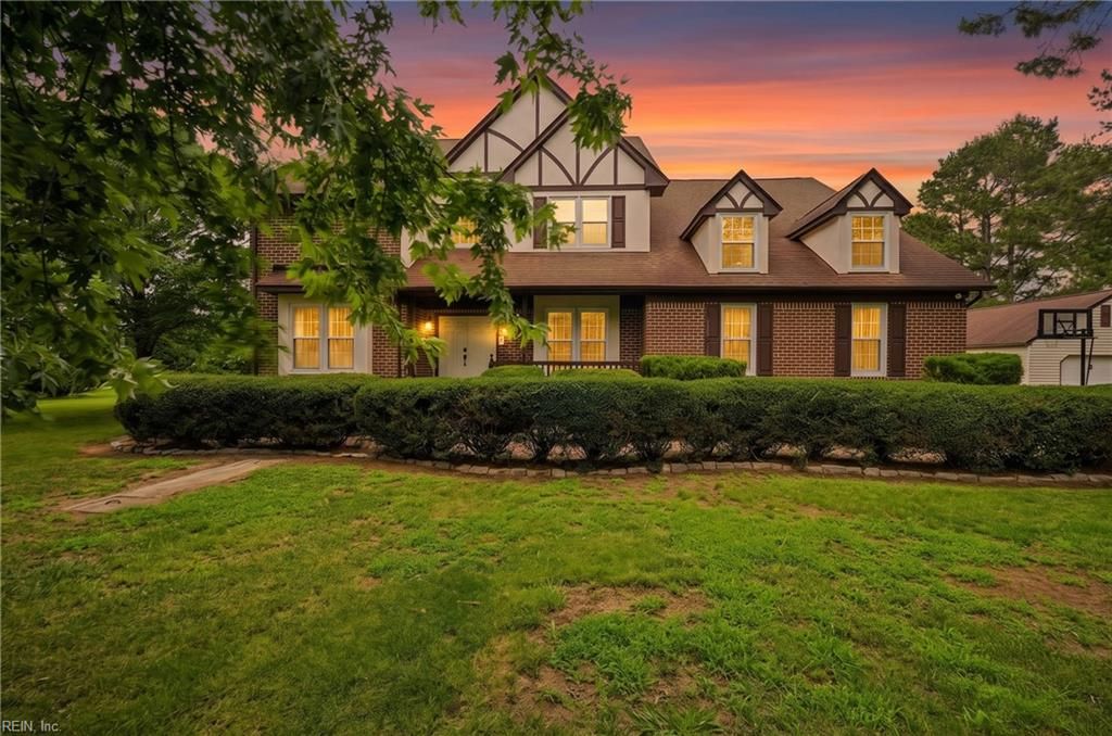 2704 Indian Creek CT, Virginia Beach, VA 23457