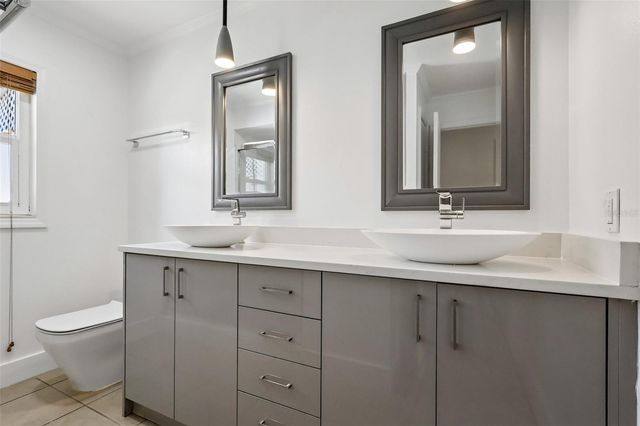8558 CEDAR COVE DRIVE, Orlando, FL 32819