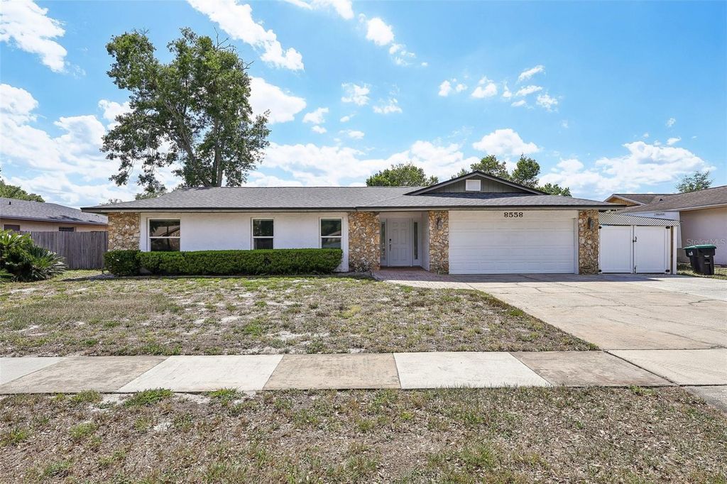 8558 CEDAR COVE DRIVE, Orlando, FL 32819