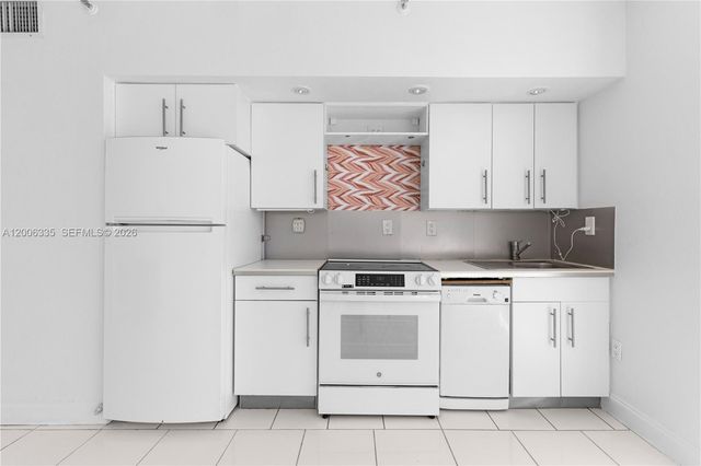 555 NE 15th St 501, Miami, FL 33132