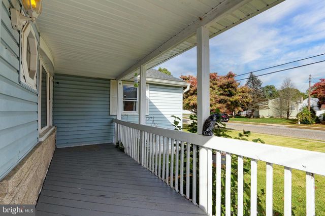 103 SEAGULL DR, Egg Harbor Township, NJ 08234