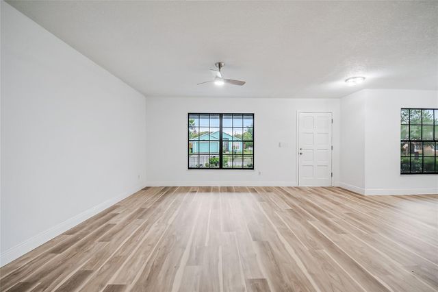5232 CRISFIELD COURT, Orlando, FL 32808