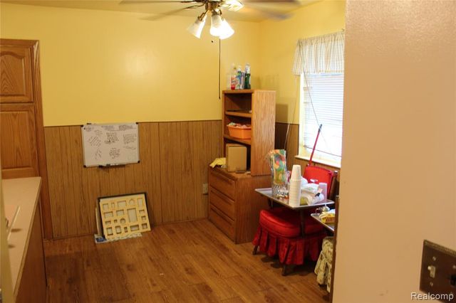 17155 Lincoln Drive, Southfield, MI 48076