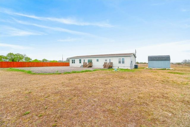 12601 CR 1296, Sinton, TX 78387