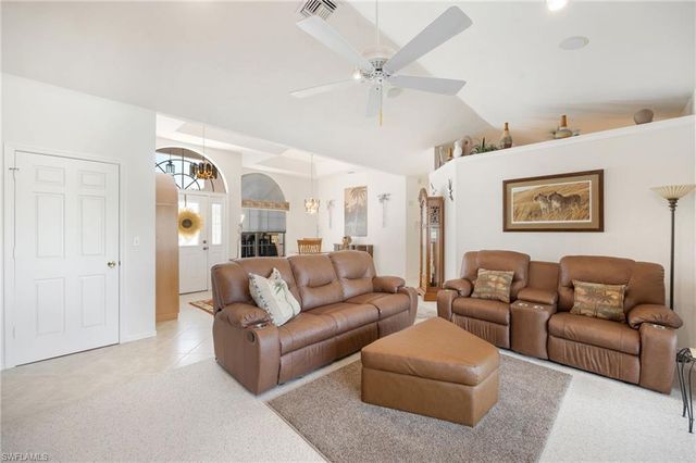 867 Saint Andrews BLVD, Naples, FL 34113