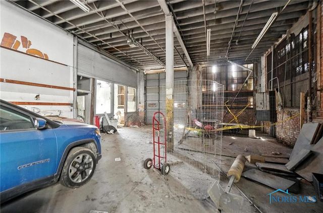 1301 Adams Street, Toledo, OH 43604