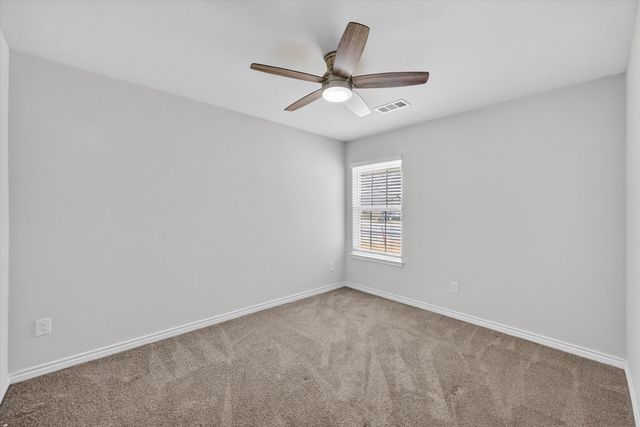 1601 Luke Street, Ennis, TX 75119