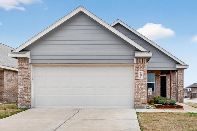 1601 Luke Street, Ennis, TX 75119