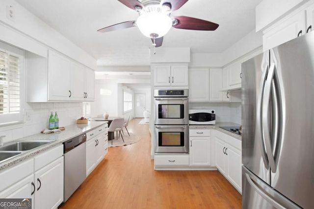56 Bonnie Lane NW, Lilburn, GA 30047