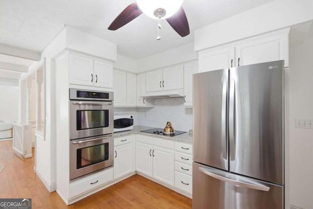 56 Bonnie Lane NW, Lilburn, GA 30047