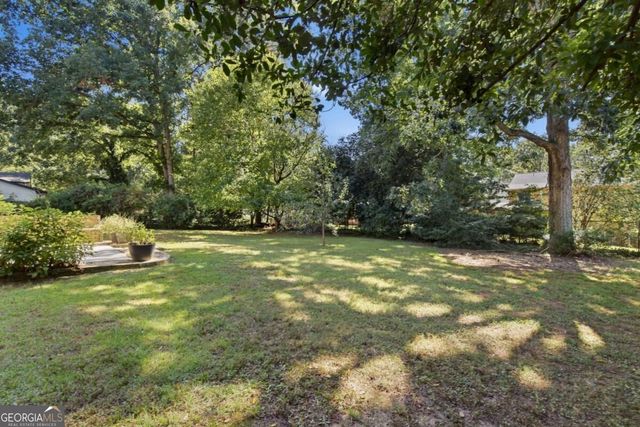56 Bonnie Lane NW, Lilburn, GA 30047