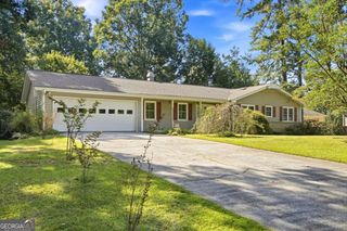 56 Bonnie Lane NW, Lilburn, GA 30047