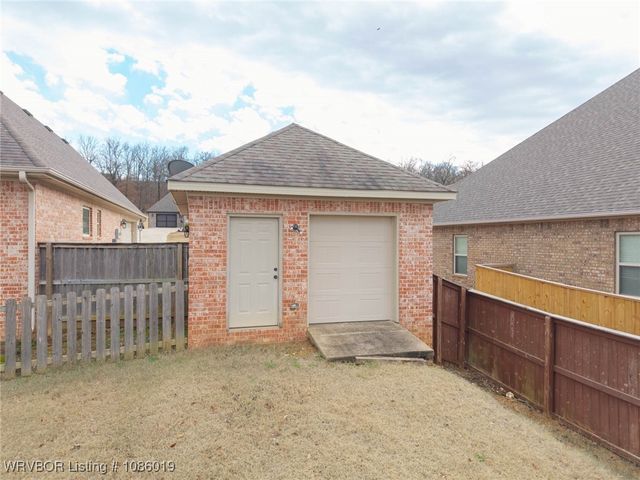 8627 Reata Street, Fort Smith, AR 72916