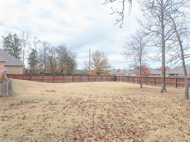 8627 Reata Street, Fort Smith, AR 72916